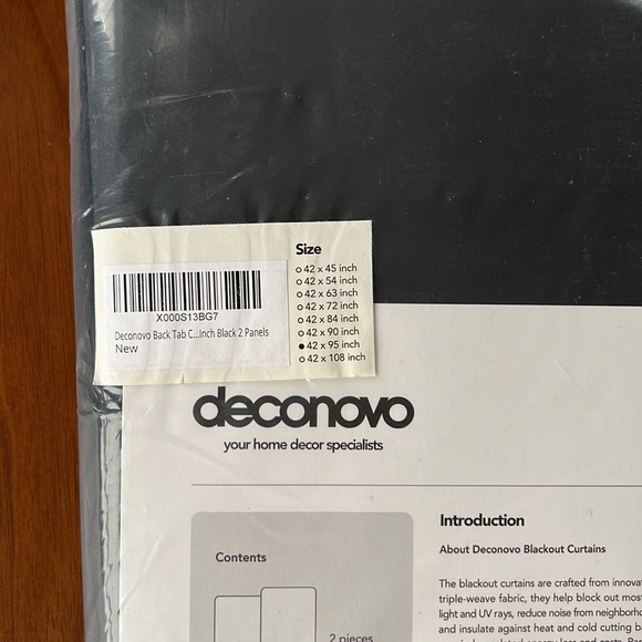 Brand new Deconovo blackout curtains (2 pieces) - Picture 2 of 3